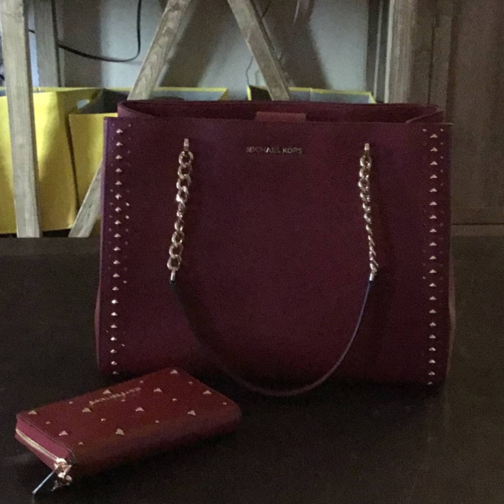 Purse and wallet